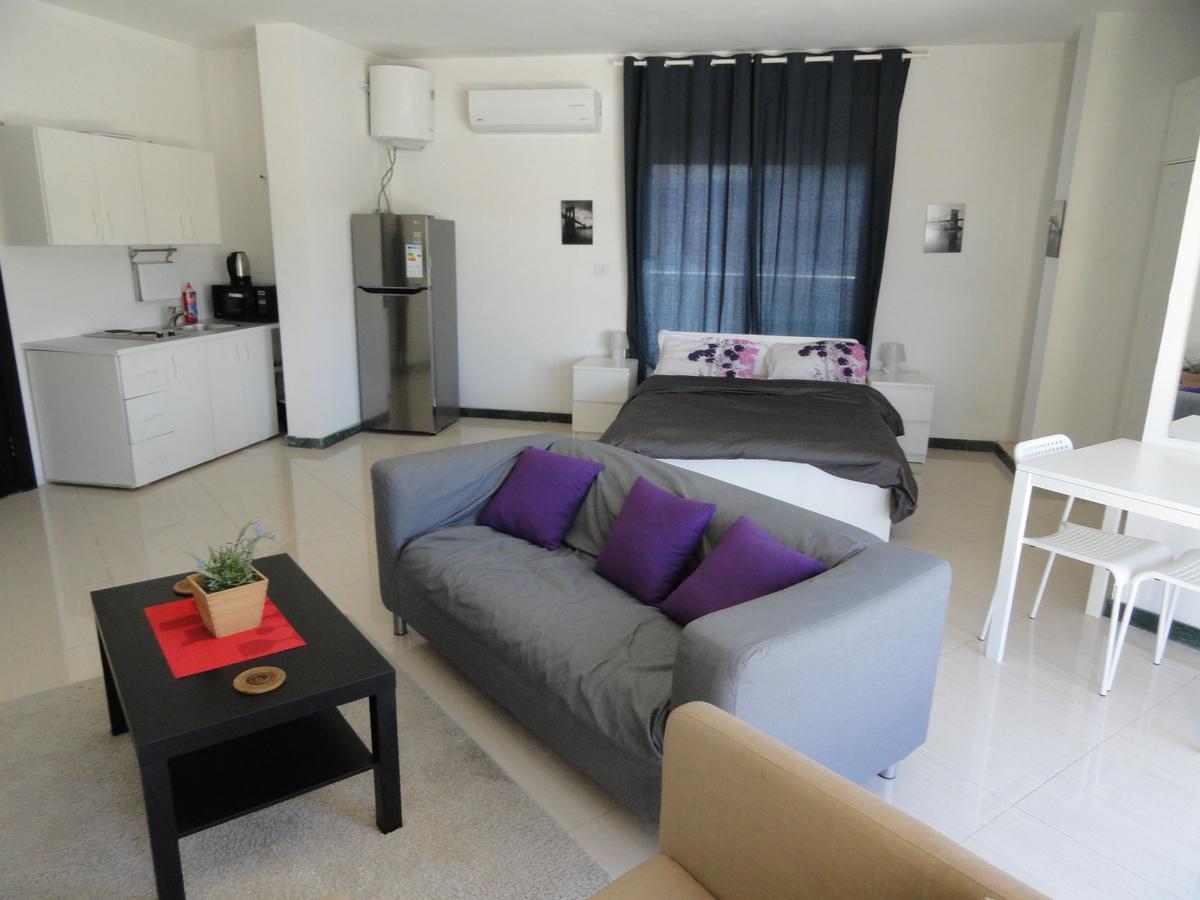Diyarkom Apartment Amman Eksteriør billede