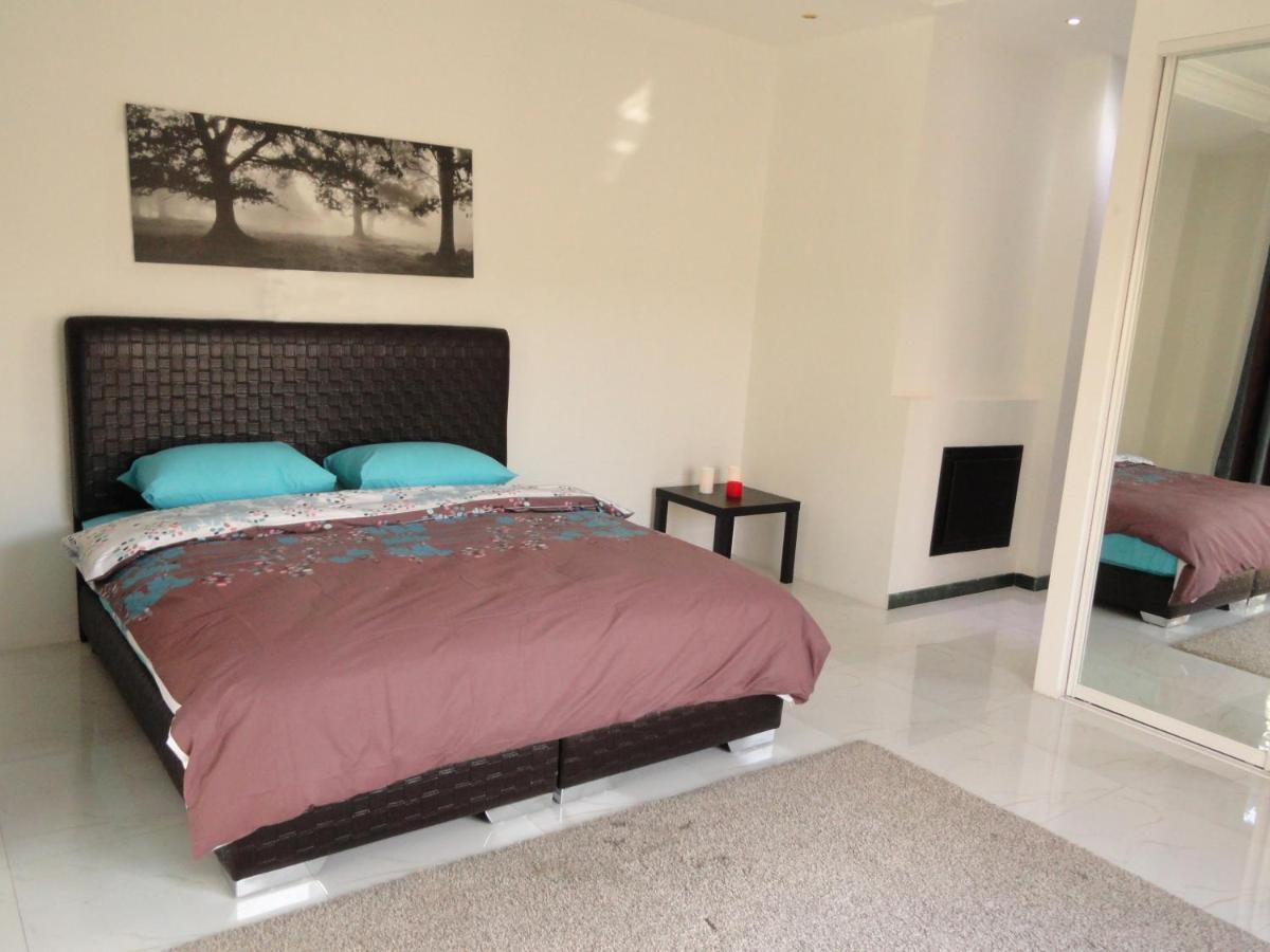 Diyarkom Apartment Amman Værelse billede
